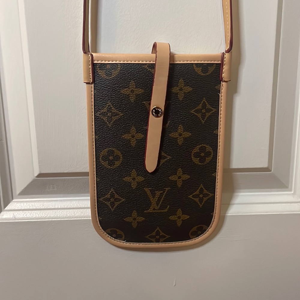 Boutique crossbody purse